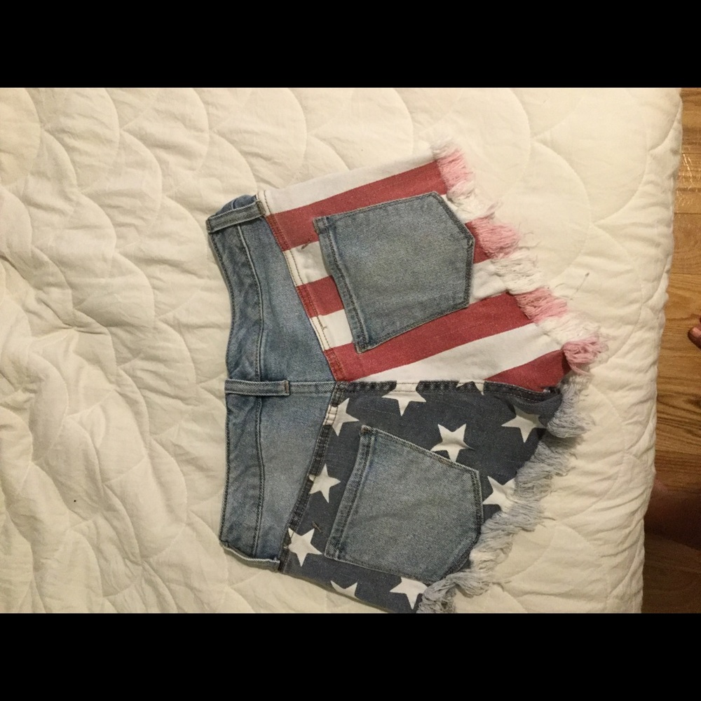 🇺🇸 Shorts.